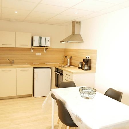 Appartement Avec Chambre - Entree Spa Incluse ブルボン・ランシー エクステリア 写真