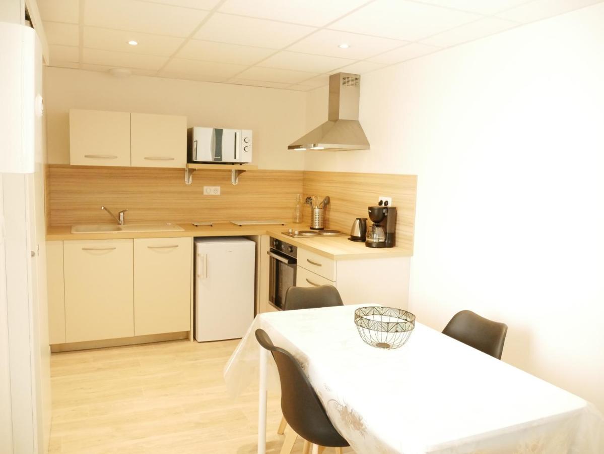 Appartement Avec Chambre - Entree Spa Incluse ブルボン・ランシー エクステリア 写真