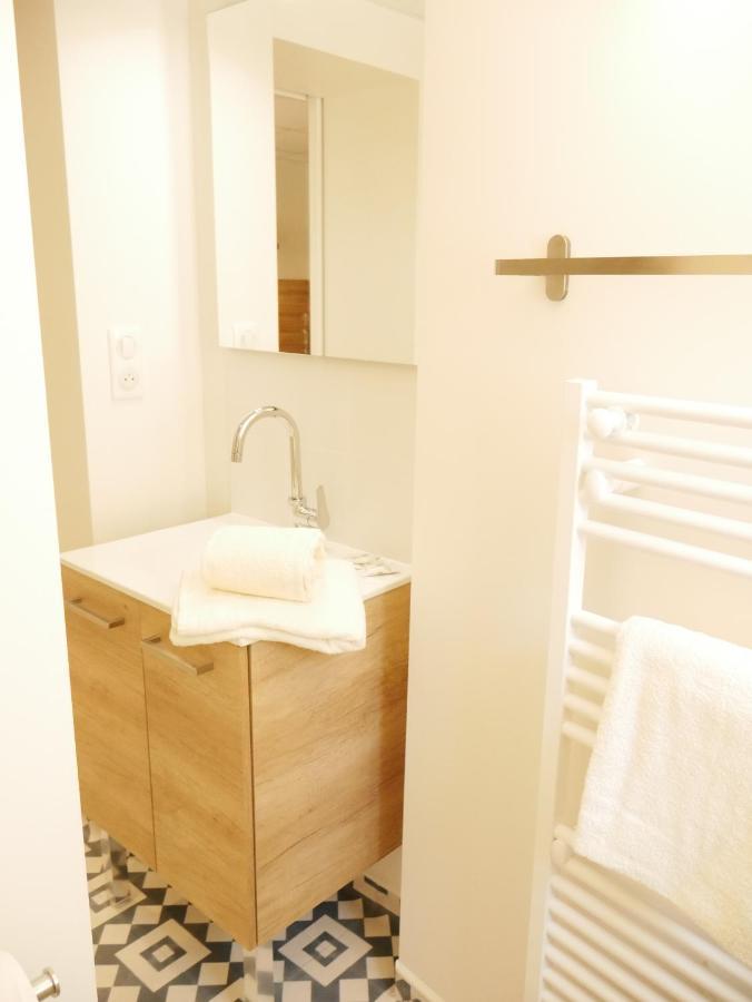 Appartement Avec Chambre - Entree Spa Incluse ブルボン・ランシー エクステリア 写真